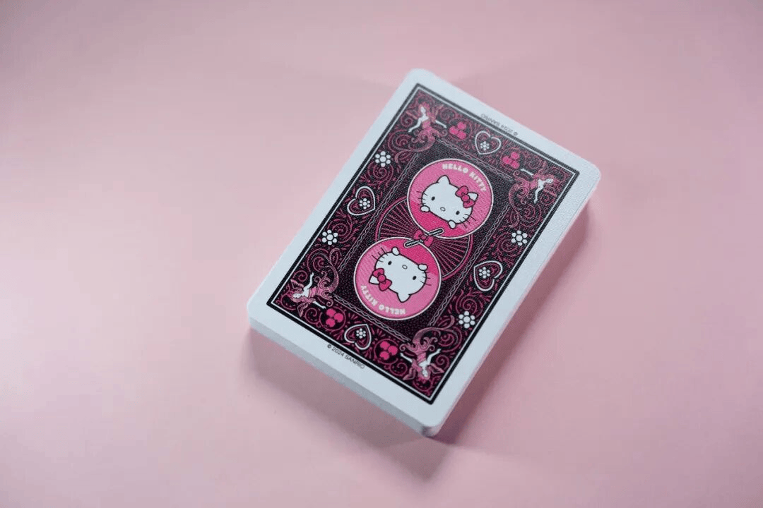 享与交流「扑克牌翻飞的浪漫与秩序」瓦力棋牌扑克牌艺术展览 花切魔术分